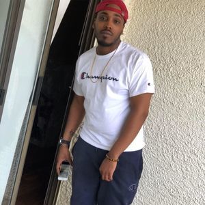 Meet your Posher, Tyler